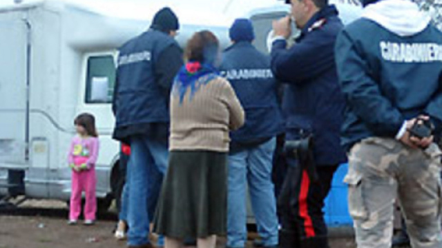 Blitz alla Collatina via Salone 1