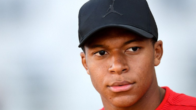 Mbapp&eacute; est un tr&egrave;s grand footballeur !