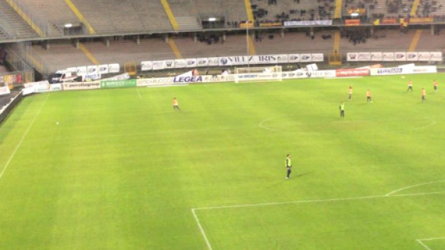 Stadio semi- deserto per Lecce- Casertana.