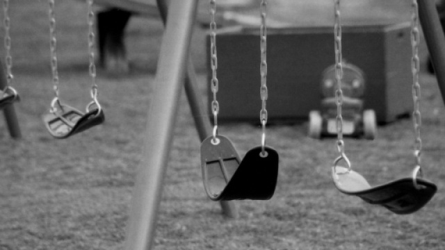 Uccide la figlia adottiva di 18 mesi: orrore in Gran Bretagna, era stata adottata da 2 settimane