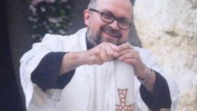 Bologna, minore denuncia uno stupro. Sacerdote su Fb: &ldquo;Ti sballi e ... - lastampa.it