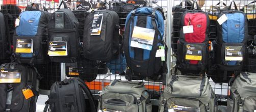 A range of backpacks (Image credit &ndash; MiNe/Wikimedia Commons)