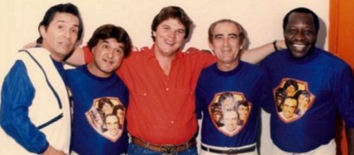 "F&atilde; n&uacute;mero 1" dos Trapalh&otilde;es reclama de remake e acusa Didi Moc&oacute;