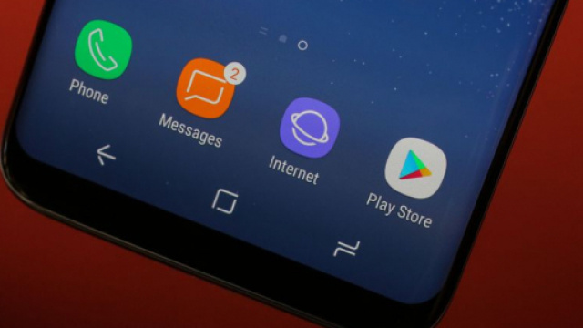 Galaxy S8, non fatevi fregare da questo finto annuncio
