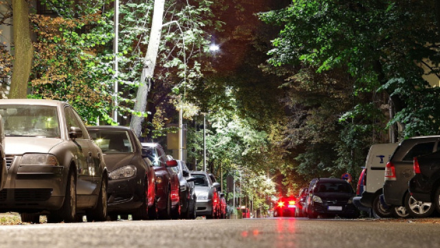 Parcheggiare troppo vicino ad un'altra auto &egrave; reato