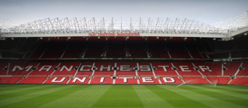 Old Trafford - Wikipedia - wikipedia.org