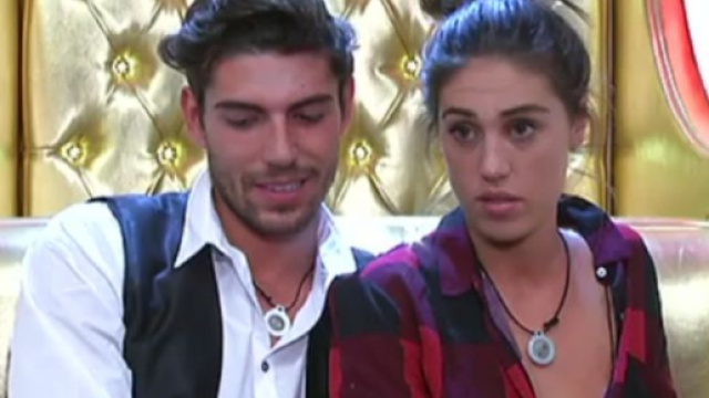 GF Vip, Cecilia massacrata da Simona Izzo