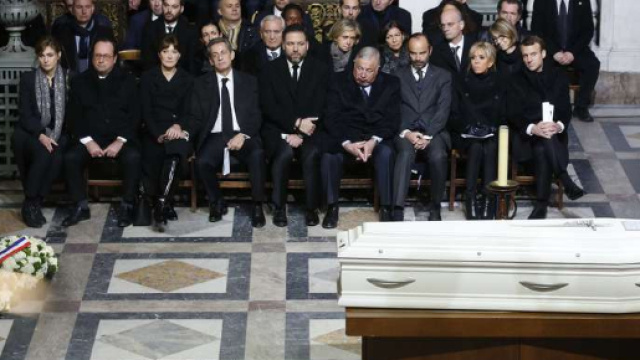 Hommage &agrave; Johnny Hallyday : pourquoi Emmanuel Macron n'a pas b&eacute;ni ... - rtl.fr