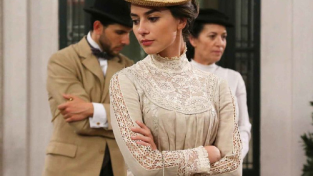 Una Vita, Teresa Sierra soap opera.