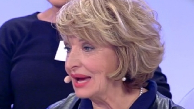 Uomini e Donne : La dama Graziella ha insultato Gemma - gemma ... - melty.it