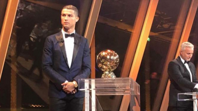 Ballon d'Or: et de cinq pour Cristiano Ronaldo qui rejoint Lionel ... - sen360.fr