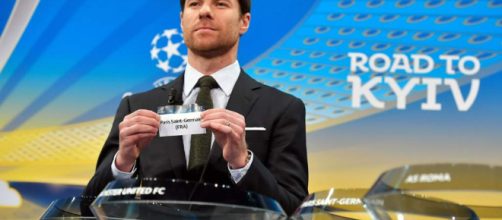 Xabi Alonso en el sorteo de los octavos de final de la UCL