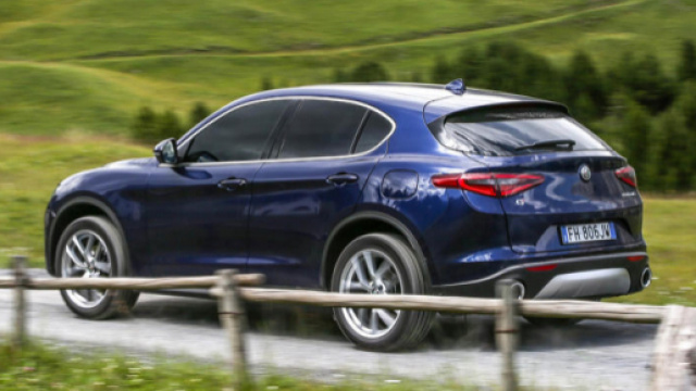 Alfa Romeo Stelvio 2.0T Super Q4 2017