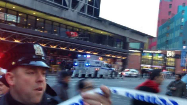 La polizia, rimasta ferita dall'attacco di Akayed Ullah, ha interrogato l'attentatore sul posto