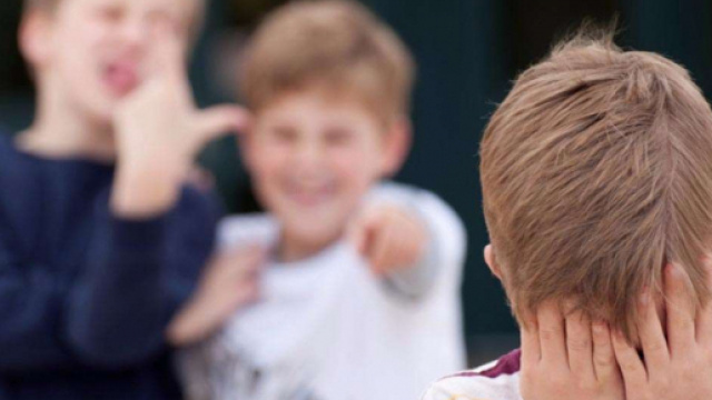 Madre condivide video del figlio vittima di bullismo - firmiamo.it