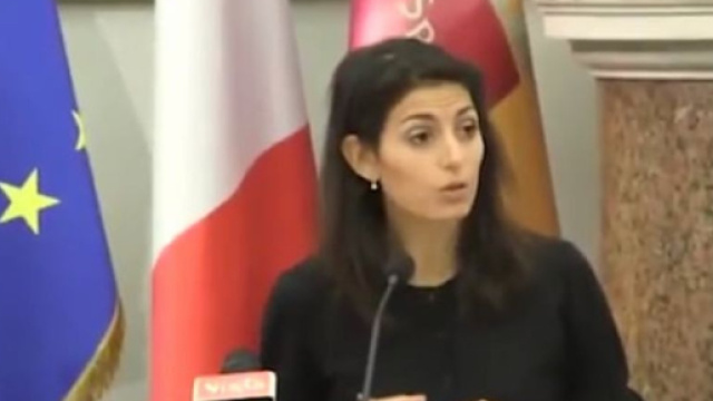 Video: Raggi presenta il bilancio: &laquo;Finita l'era di scroccopoli&raquo; - diariodelweb.it