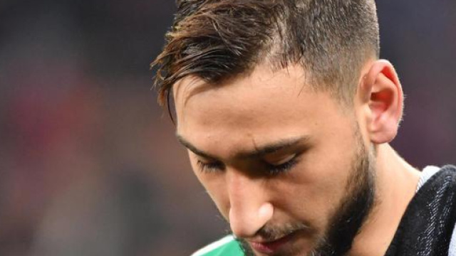 Donnarumma e il suo agente in rotta di collisione con il Milan