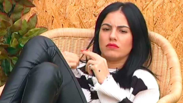 GF vio, Giulia De Lellis manipolata?