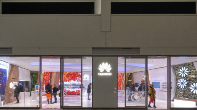 Il primo store in Europa di Huawei apre a Milano