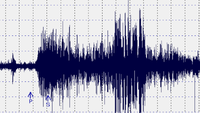 Uno sismografo che rivela l'intensit&agrave; di un terremoto