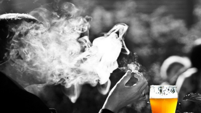 Austria: il divieto di fumo nei ristoranti e bar verr&agrave; definitivamente ritirato?