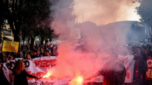 La ribellione degli studenti contro l'alternanza scuola-lavoro