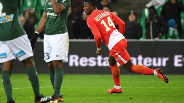 St-Etienne - Monaco: des ultras ont tent&eacute; de forcer le huis clos - bfmtv.com