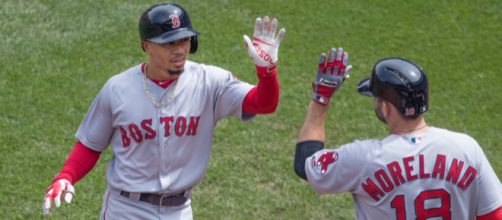 Mitch Moreland agreed to a two-year deal to remain with the Red Sox. Image Source: Flickr | Keith Allison