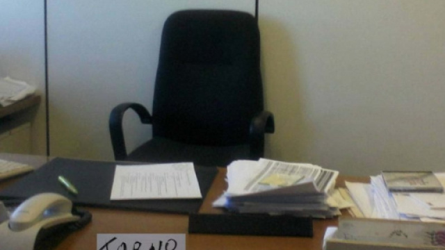 Collega assenteista? Ci rimette tutto l'ufficio.