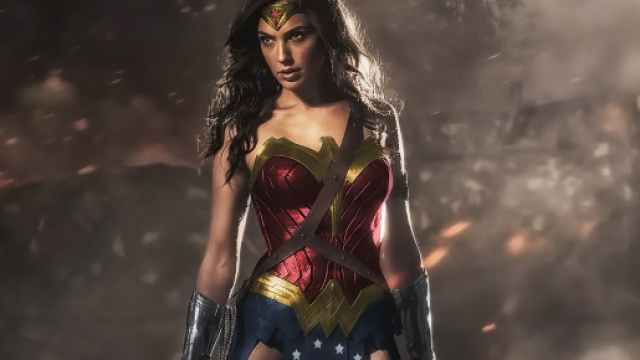 italia contro i supereroi: Wonder Woman contro il made in Italy