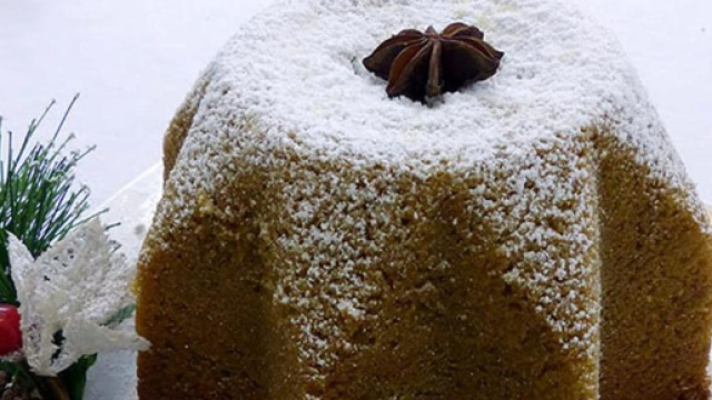 Pandoro natalizio con insetti: la novit&agrave; gastronomica
