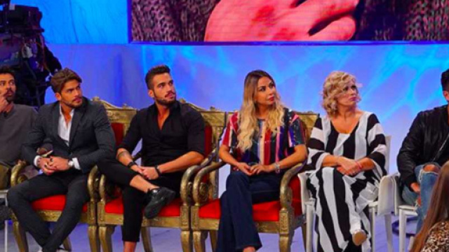 Uomini e donne 4 dicembre: l'addio di Sabrina Ghio