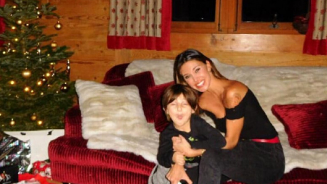 Belen, Natale in famiglia e lontana da Andrea Iannone