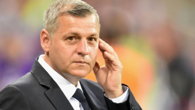 L'entra&icirc;neur lyonnais Bruno Genesio suspendu un match par la ... - eurosport.fr