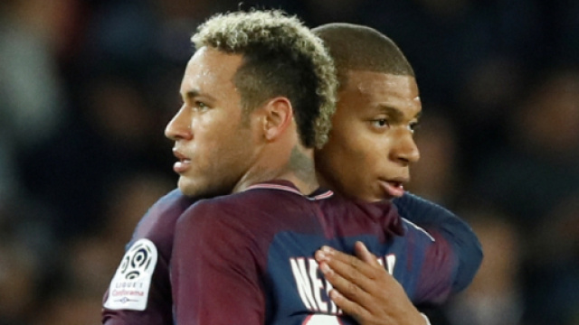 Comment r&eacute;cup&eacute;rer les maillots des joueurs du PSG - Football ... - sports.fr