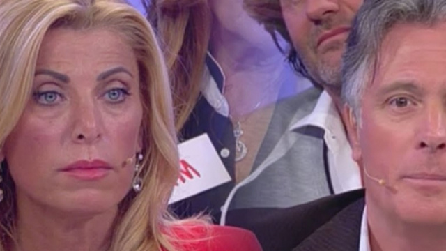 Gossip Uomini e donne, Anna si sfoga: 'Con Manetti non &egrave; mai stata amicizia'.