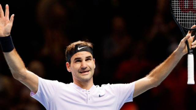 Roger Federer defeats Zverev for spot in ATP Finals semis ... - sportsnet.ca