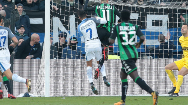 Sassuolo-Inter, il goal di Falcinelli