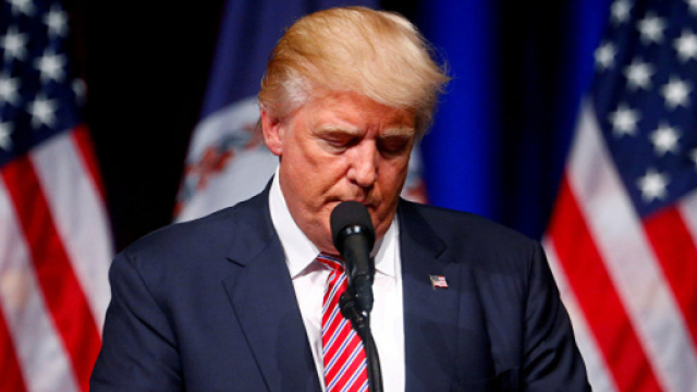 Sur Twitter, Trump assure qu'il veut la paix