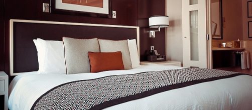 Some people steal from hotel rooms [Image: Olichel Adamovich/pixabay.com]