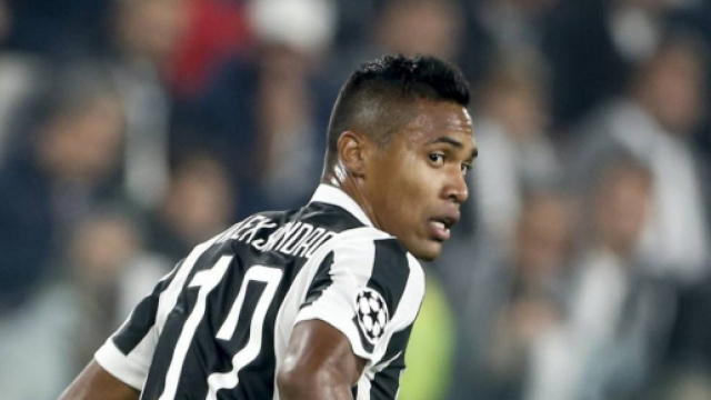 Alex Sandro, 26 anni, alla Juventus dall'estate 2015