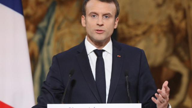 Emmanuel Macron annonce une loi contre les &laquo; fake news &raquo; - lesechos.fr