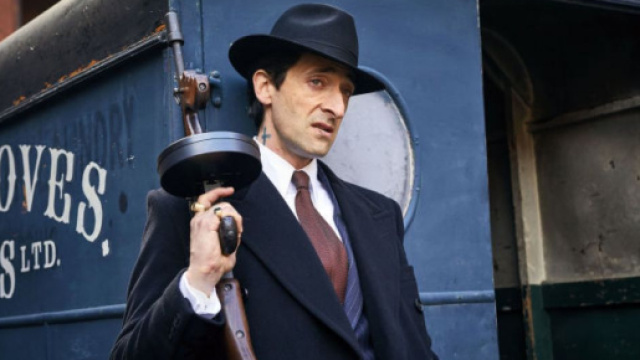 Peaky Blinders : ce sera la guerre entre la Mafia et les Shelby ... - premiere.fr