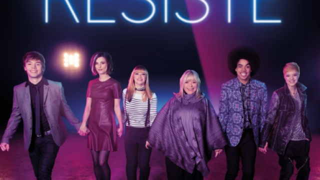 R&eacute;siste" de France Gall : le meilleur spectacle musical depuis 15 ans - rtl.fr