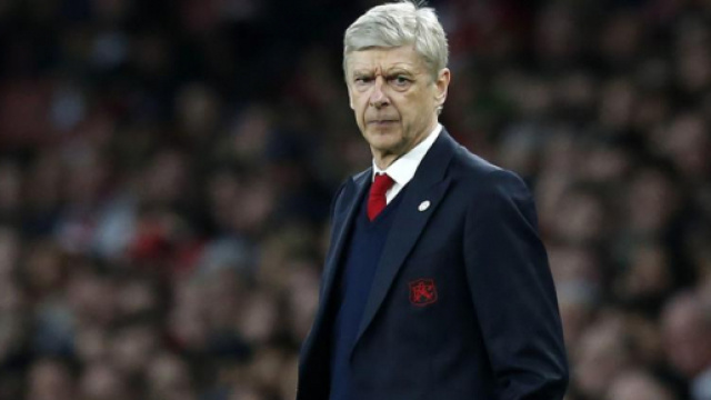 Arsenal manager Arsene Wenger drops hint he will sign new Gunners ... - thesun.co.uk