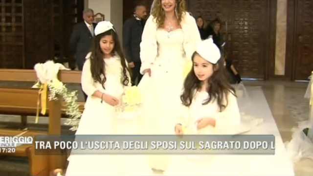 Grande Fratello Vip, matrimonio in diretta dalla D'Urso