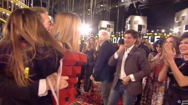 Grande Fratello Vip, vince Daniele Bossari - La Stampa - lastampa.it