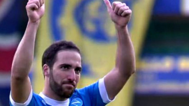 Higuain core 'ngrato 5 gol in 5 incontri con la sua ex squadra.