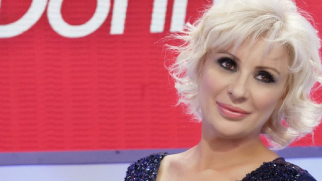 Uomini e Donne: Tina show contro Gemma, interviene Maria De ... - panorama.it