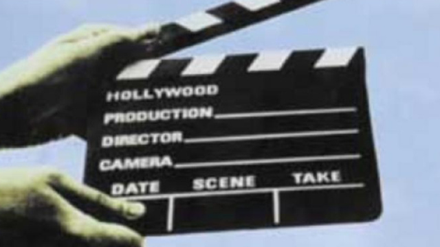 Cercasi attori e comparse ma anche altro ancora